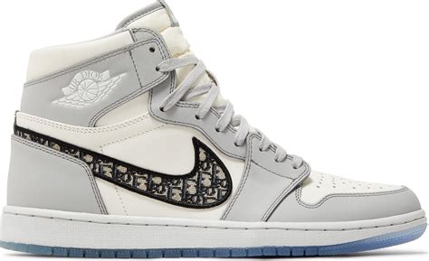 air jordan dior 價錢|dior jordan 1 high shoes.